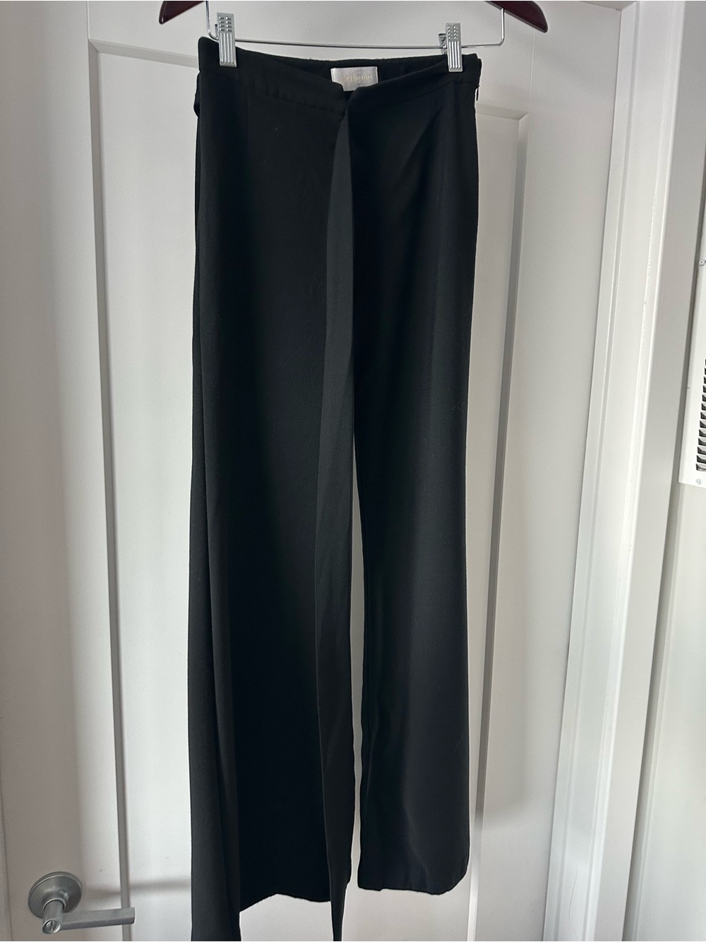 Valentino Black Wide-Leg Trousers with Subtle Front Pleat 40